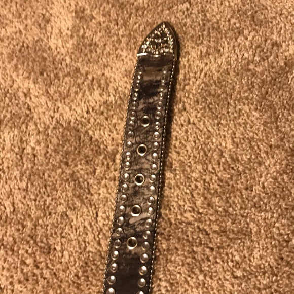Belt - Picture 3 of 5